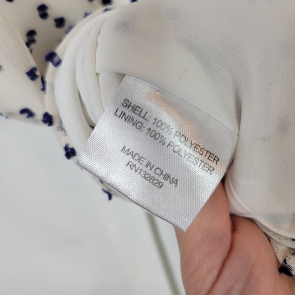 House of harlow polka dot blouse - Picture 7 of 7